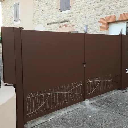 度假居 Mas Del Sol *